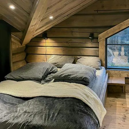 Cozy Log Near Havrefjell Feriehus Åmli