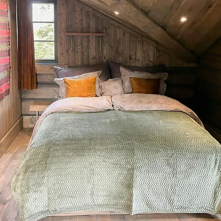 Cozy Log Near Havrefjell Nyaraló