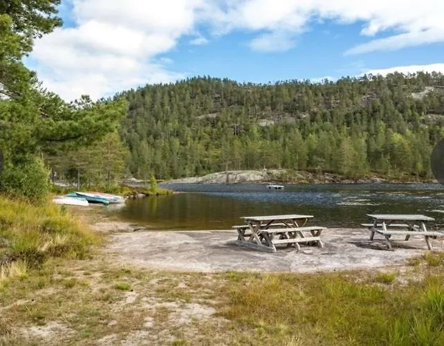 Cozy Log Near Havrefjell Åmli